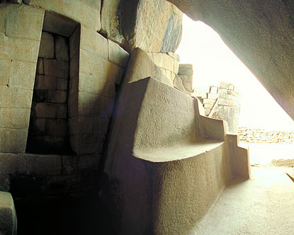 inside-the-royal-tomb.jpg